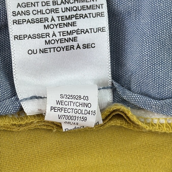 Banana Republic City Chino Perfect Gold Khaki Pants - Picture 10 of 11